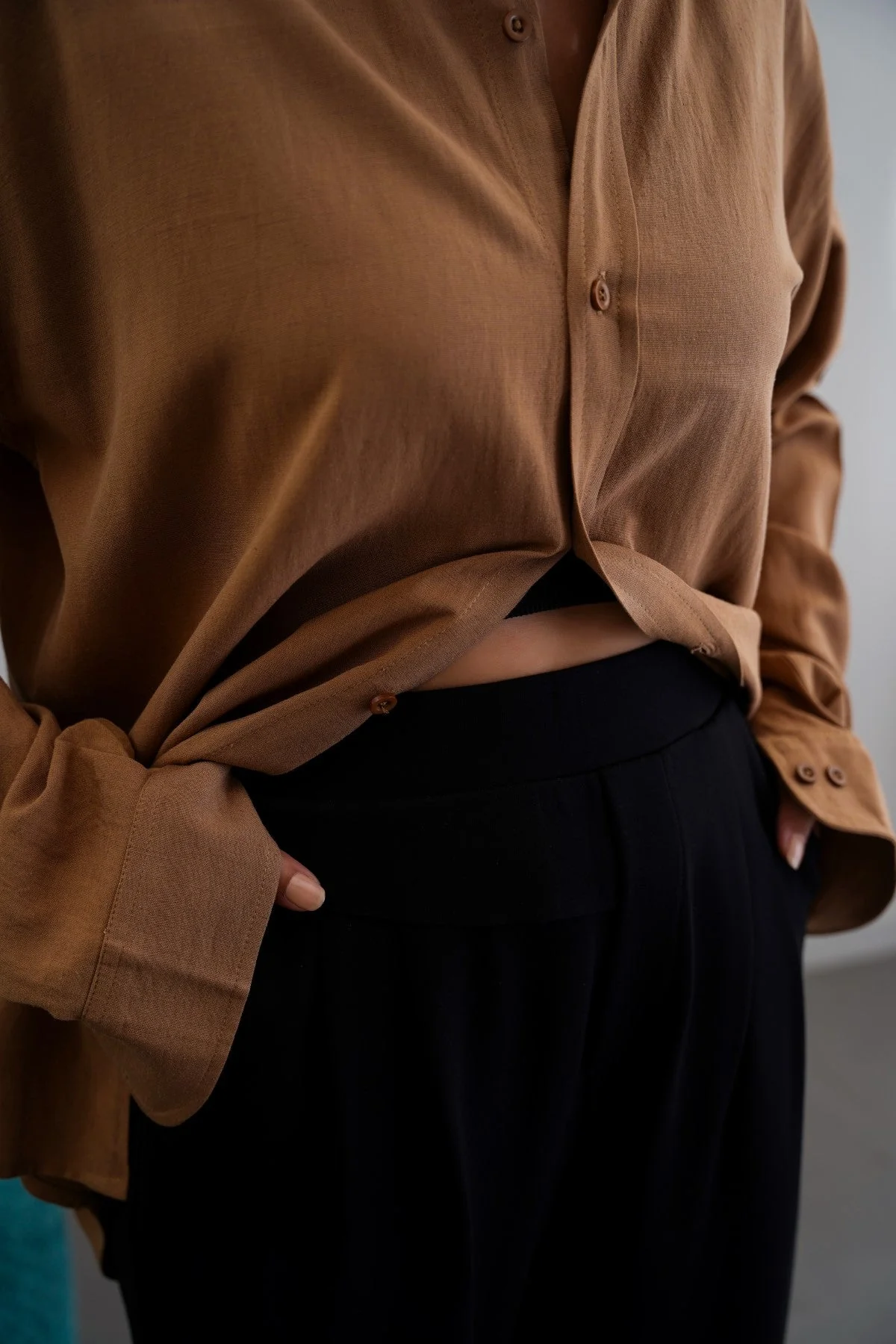 STRETCHY PLEATED TROUSERS - Image 4