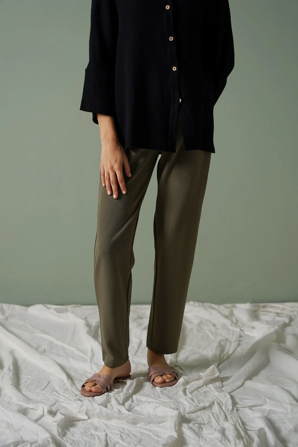 STRETCHY TAPERED PANTS - Image 2