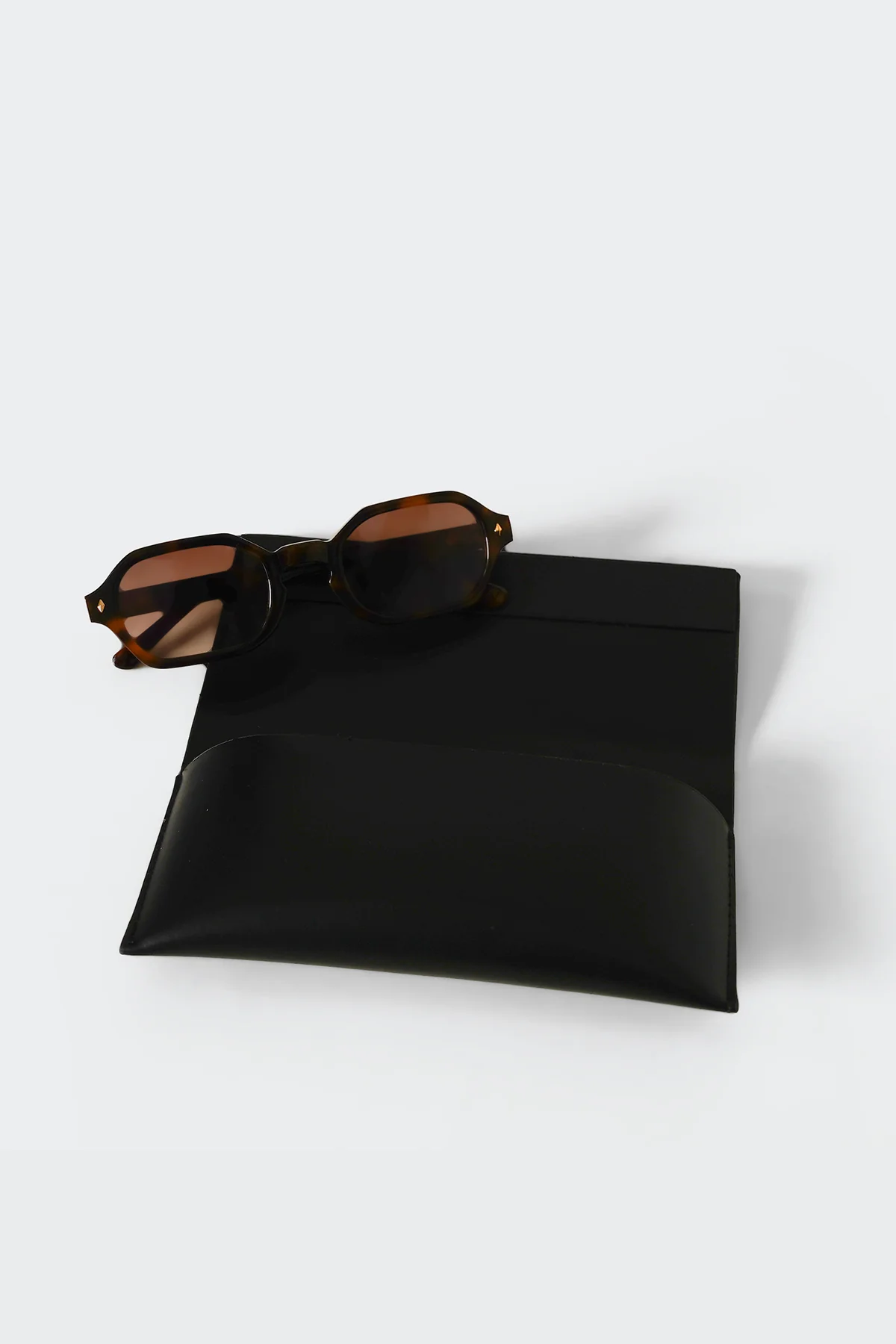 SUNDOWNER BROWN - Image 9