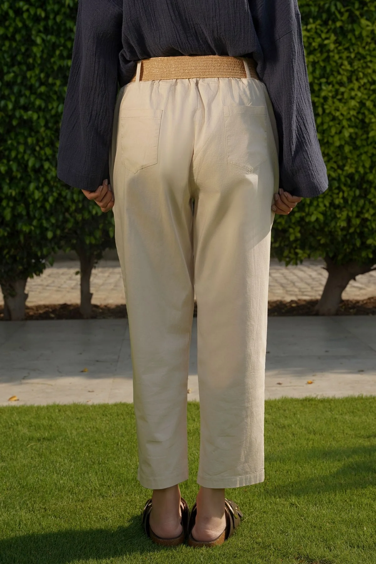 TAPERED COTTON PANTS WITH BELT - Image 4