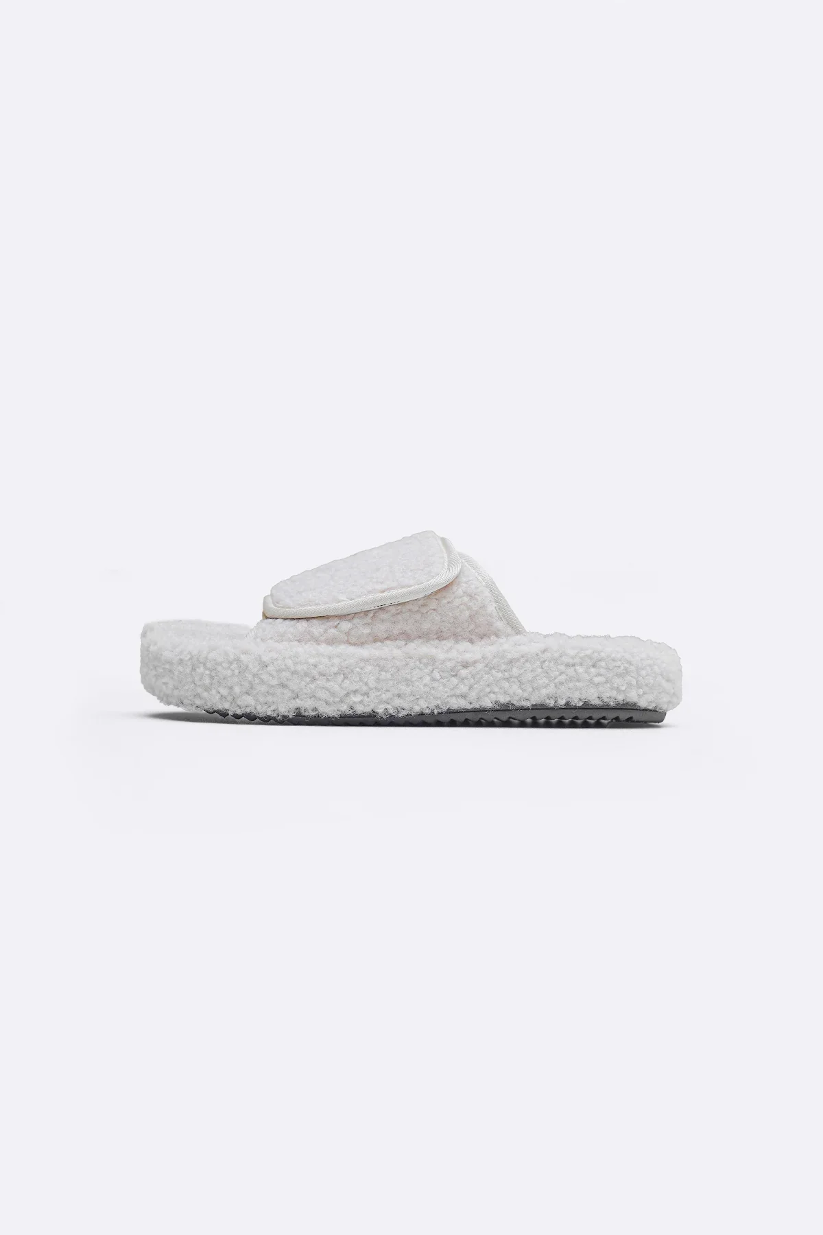 TEDDY FUR SLIDES