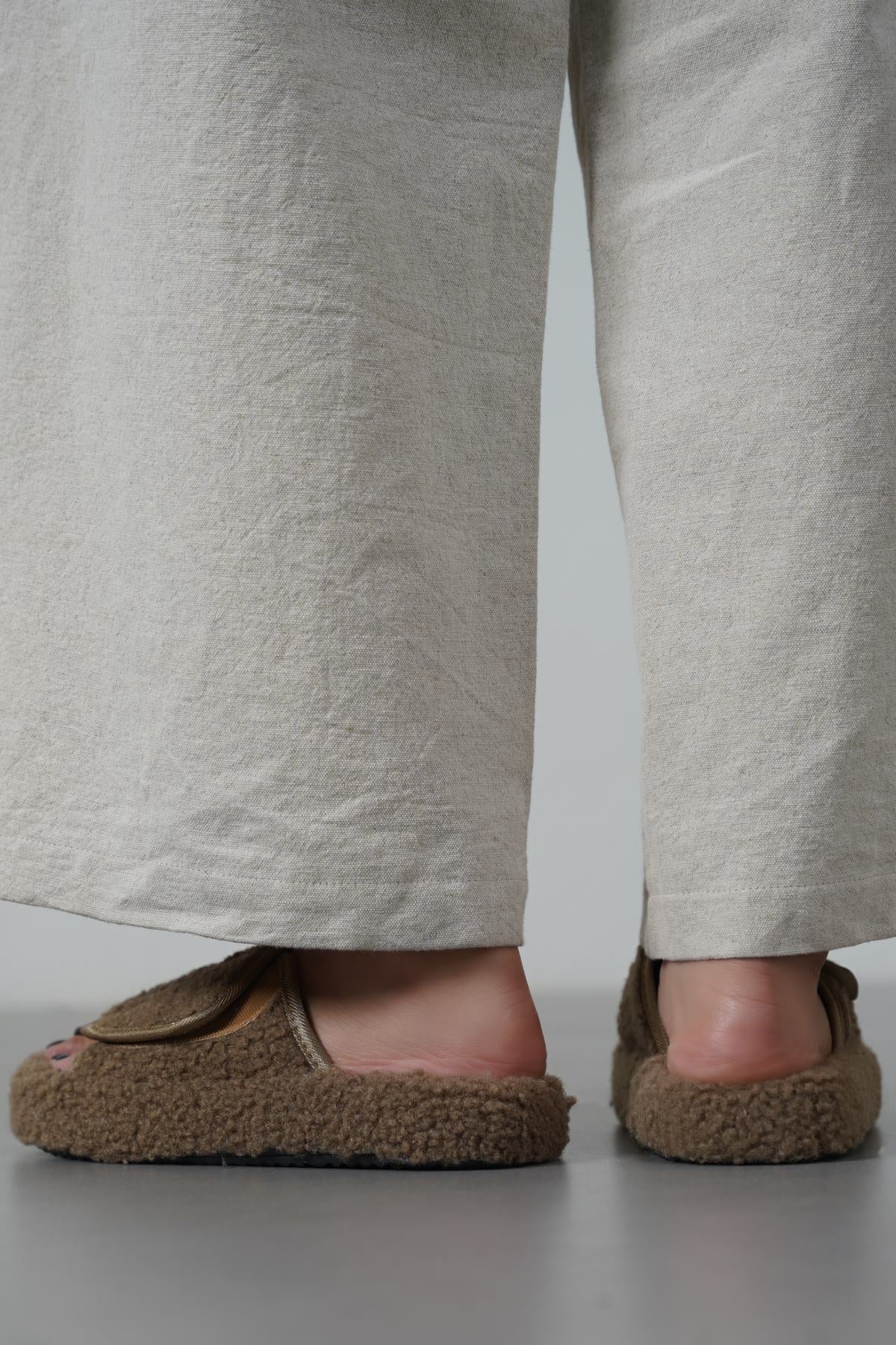 TEDDY FUR SLIDES - Image 6