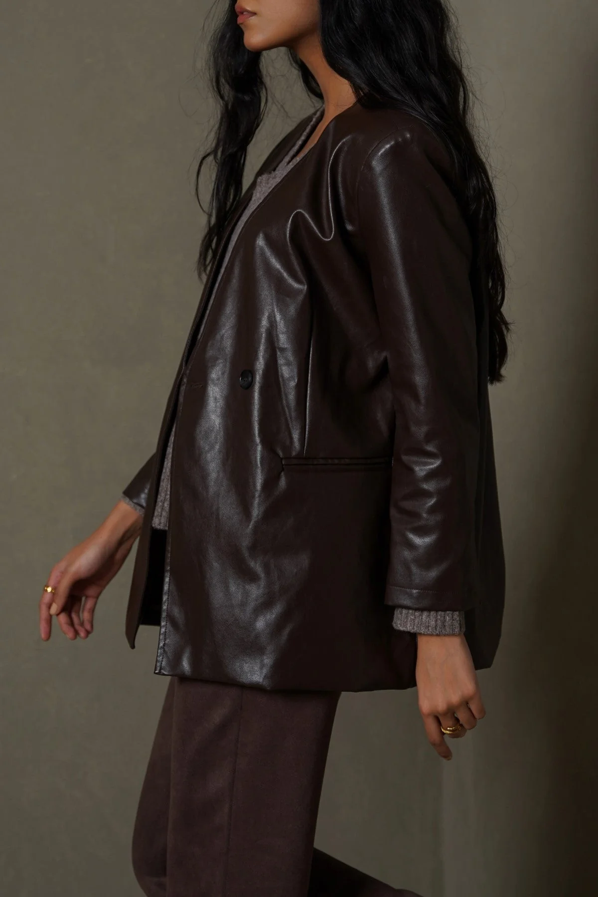 COLLARLESS LEATHER BLAZER - Image 3