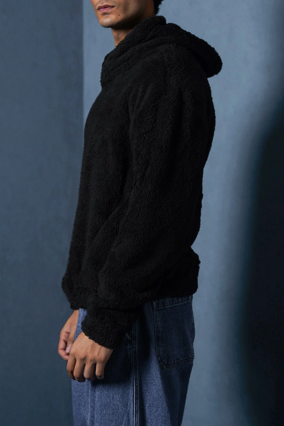 THE FUR HOODIE - Image 6