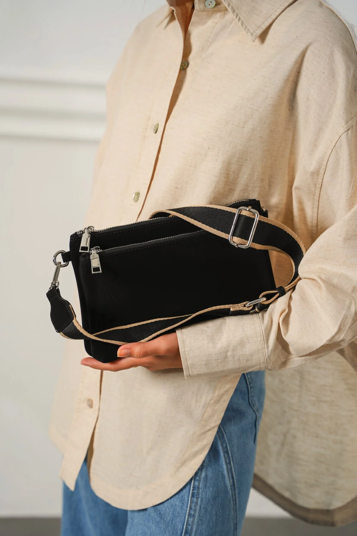 VELVET PEACH CROSSBODY - Image 4