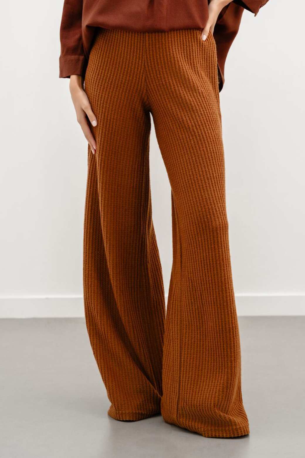 WAFFLE KNIT PANTS - Image 3