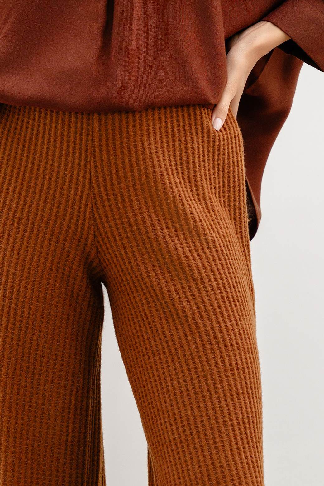 WAFFLE KNIT PANTS - Image 4