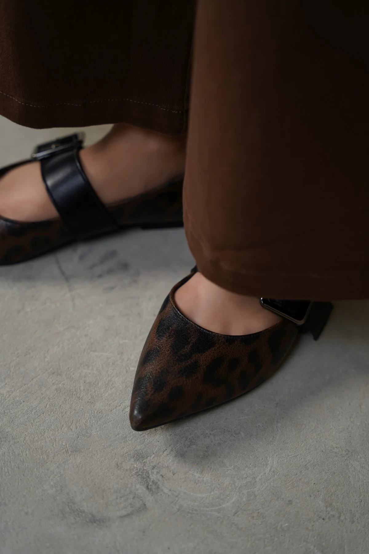 WIDE BUCKLE PUMPS - Image 3