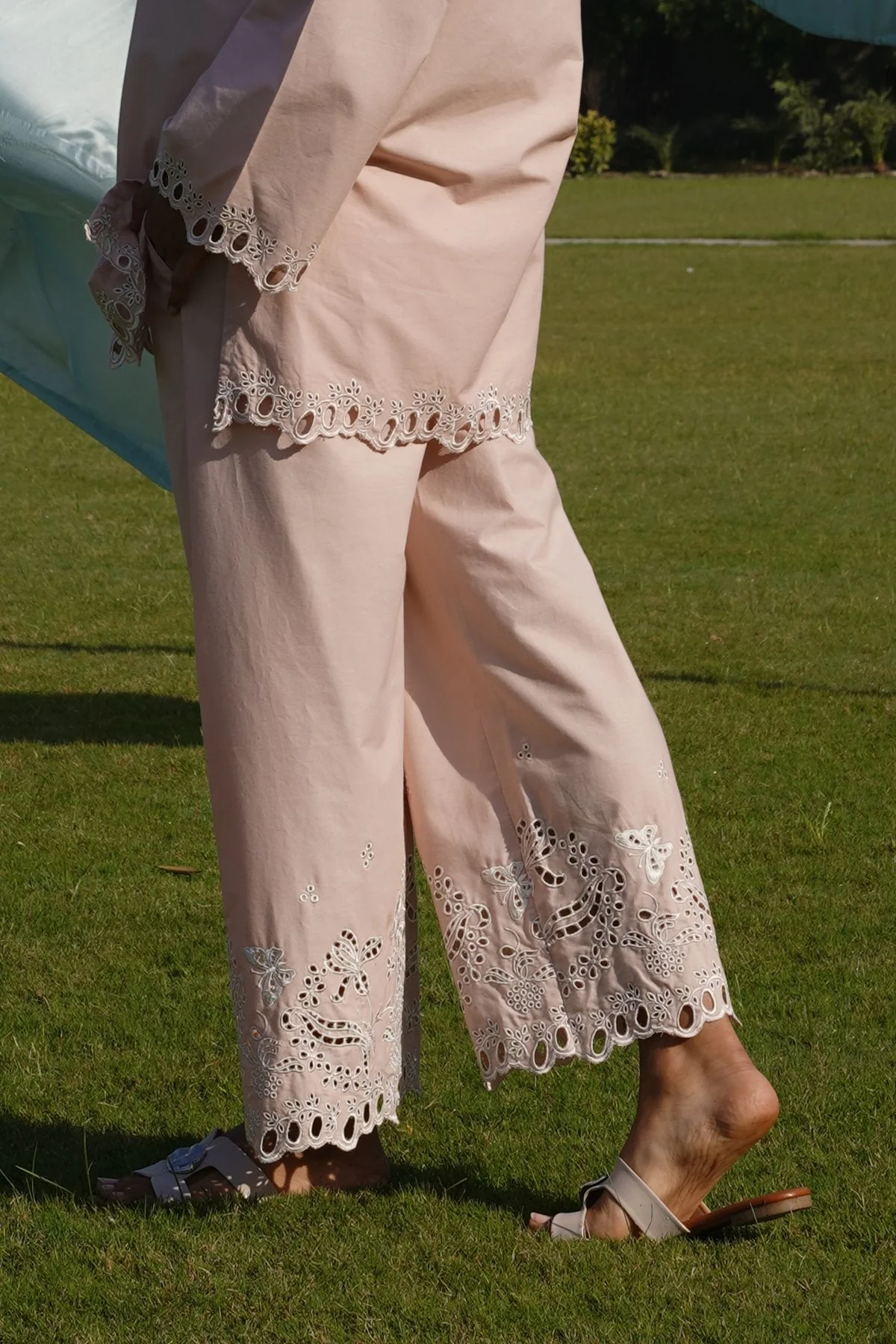 WILD BALLERINA CUTWORK PANTS - Image 2