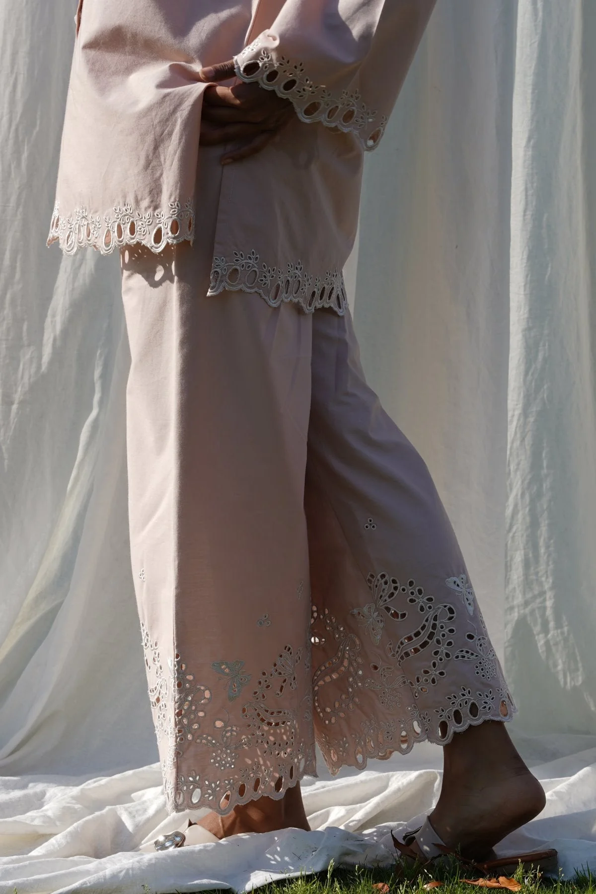 WILD BALLERINA CUTWORK PANTS - Image 5