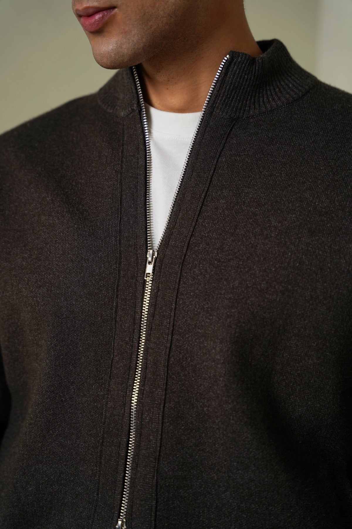 ZIP-UP CARDIGAN - Image 2